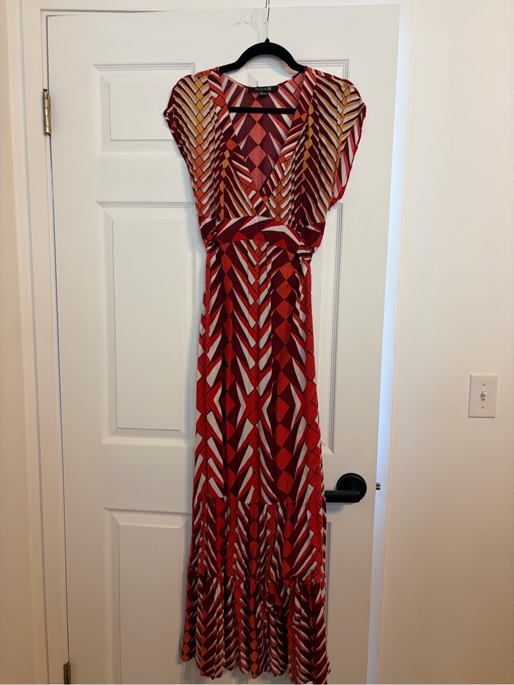 Forever 21 Red and Cream Geometric Wrap-Style Maxi Dress